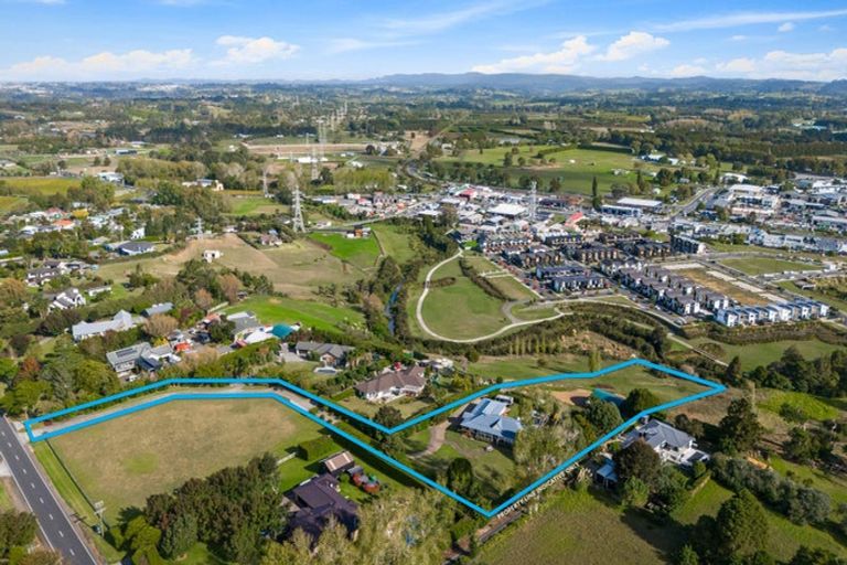 Photo of property in 31c Koraha Road, Kumeu, 0892
