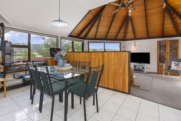 Photo of property in 5 The Haven, Whitby, Porirua, 5024