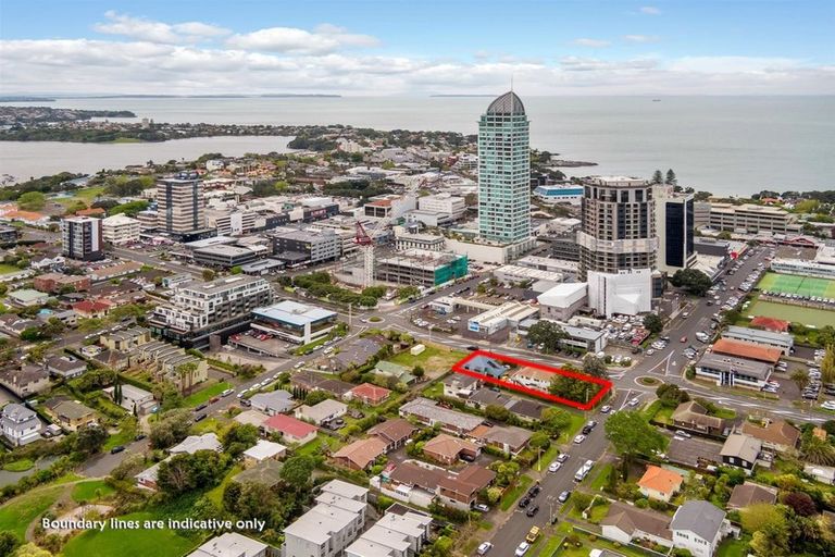 Photo of property in 5 Burns Avenue, Takapuna, Auckland, 0622