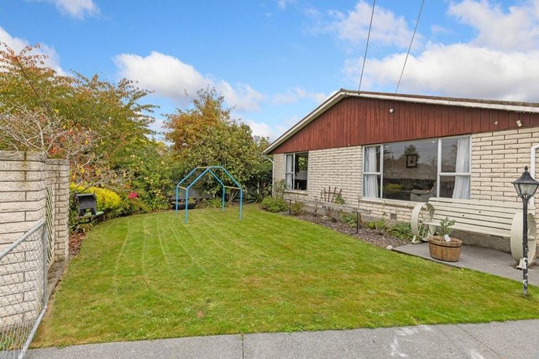 Photo of property in 35 Market Street, Leeston, 7632