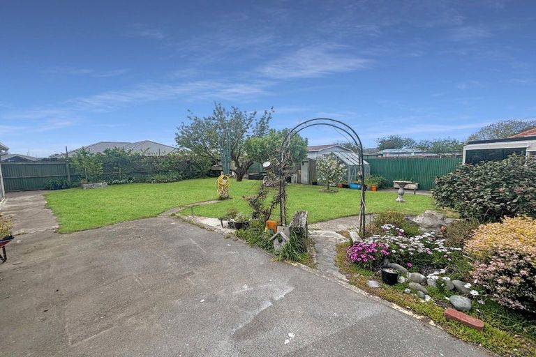 Photo of property in 7 Brockenhurst Street, Aranui, Christchurch, 8061