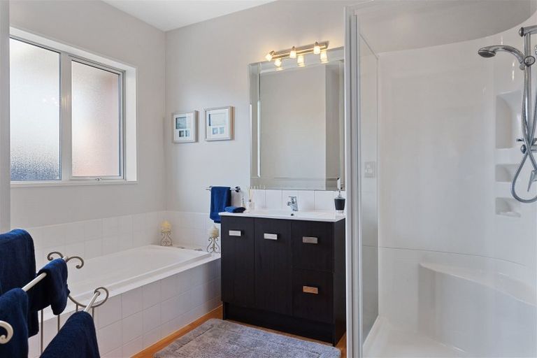 Photo of property in 48 Oakwood Drive, Rangiora, 7400