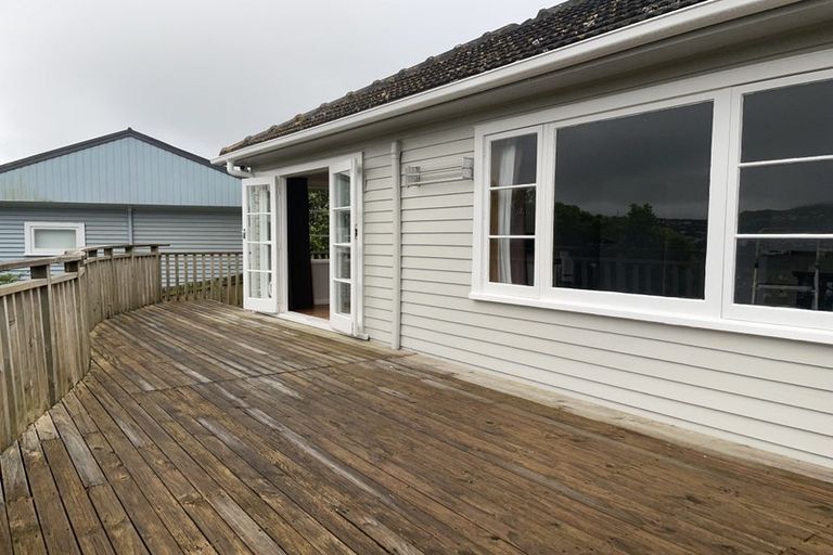 Photo of property in 34 Chesterton Street, Johnsonville, Wellington, 6037