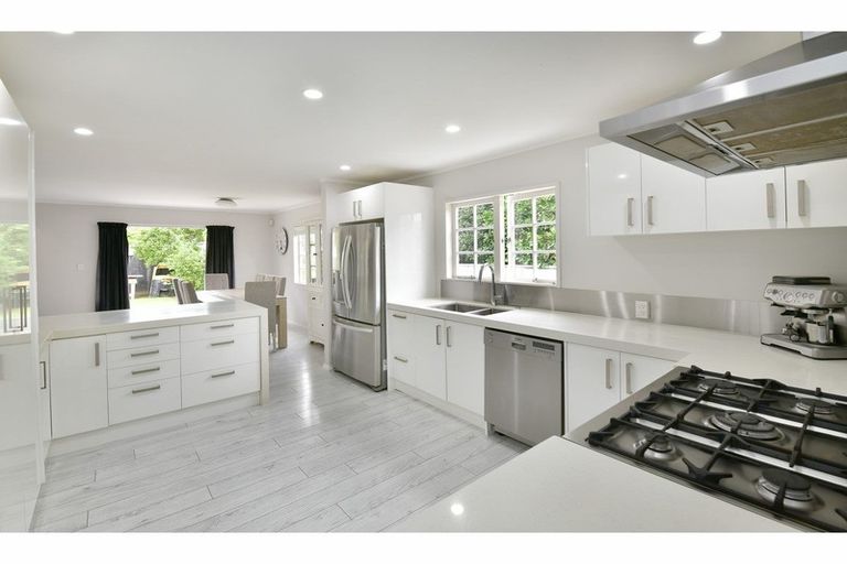 Photo of property in 11a Milton Road, Orewa, 0931