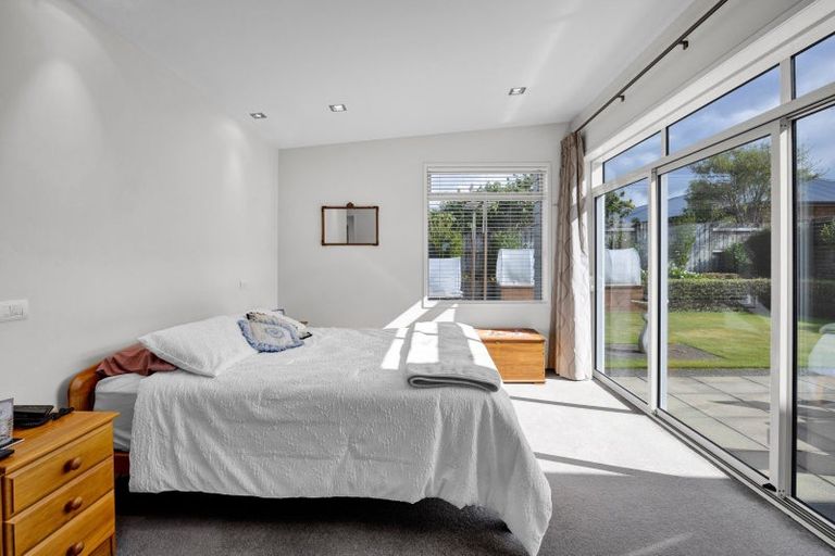 Photo of property in 27 Montague Grove, Stratford, 4332