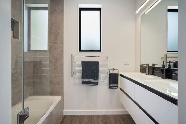 Photo of property in 103 Johns Road, Northwood, Christchurch, 8051