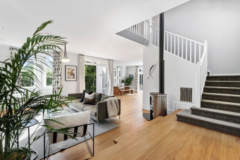 Photo of property in 46 Tainui Road, Devonport, Auckland, 0624