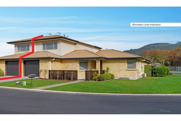 Photo of property in 35/64 Kawaha Point Road, Kawaha Point, Rotorua, 3010