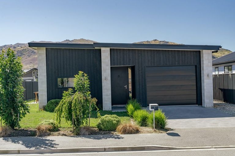 Photo of property in 3 Dawkins Street, Cromwell, 9310