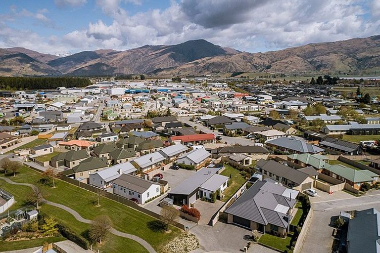 Photo of property in 9b Kawarau Court, Cromwell, 9310