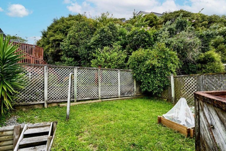 Photo of property in 2 Pilot Lane, Whitby, Porirua, 5024