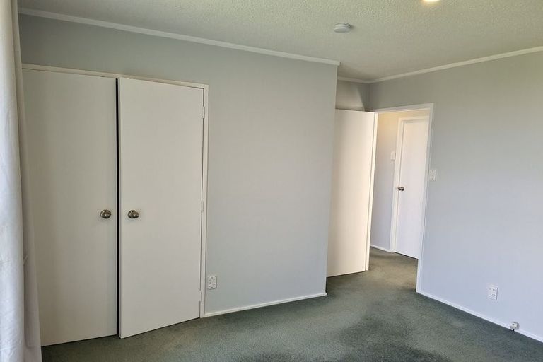 Photo of property in 9 Kerr Grove, Johnsonville, Wellington, 6037