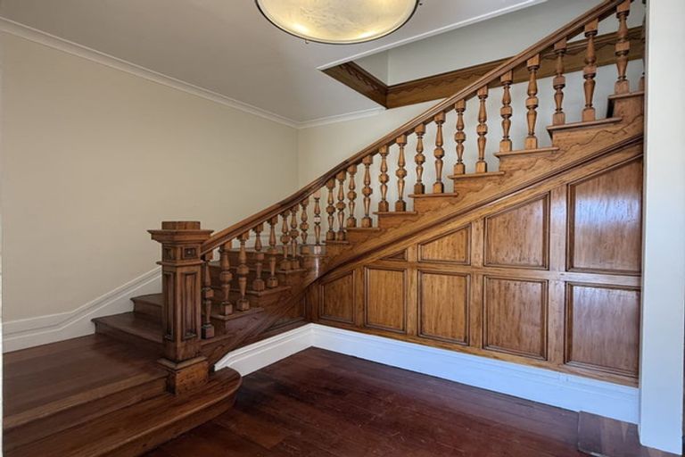 Photo of property in 13 Brougham Street, Mount Victoria, Wellington, 6011