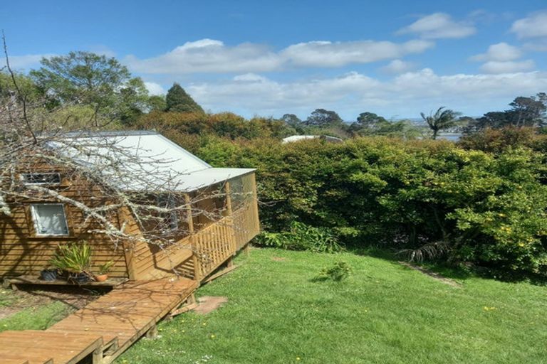 Photo of property in 212 Rangatira Road, Beach Haven, Auckland, 0626