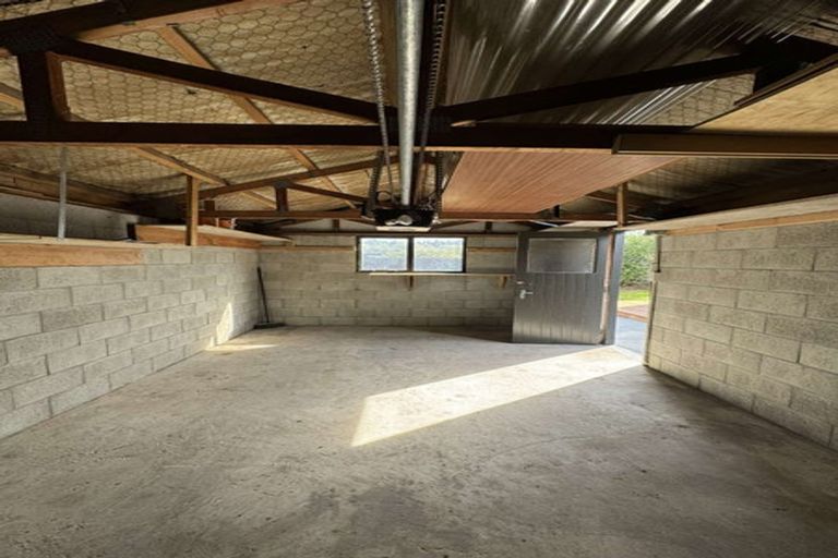 Photo of property in 128a Inwoods Close, Parklands, Christchurch, 8083