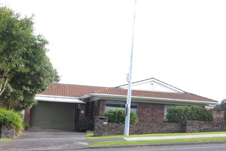 Photo of property in 165 Everglade Drive, Totara Heights, Auckland, 2105