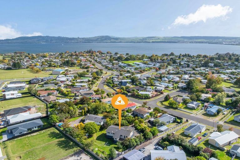Photo of property in 39 Marshall Avenue, Richmond Heights, Taupo, 3330