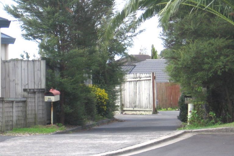 Photo of property in 11 Splendour Close, Henderson, Auckland, 0610