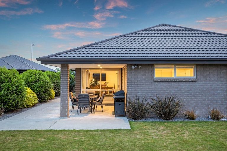 Photo of property in 84 Georgina Street, Marshland, Christchurch, 8083