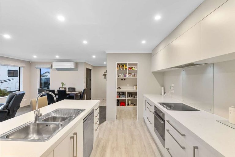 Photo of property in 31 Navy Loop, Rolleston, 7614