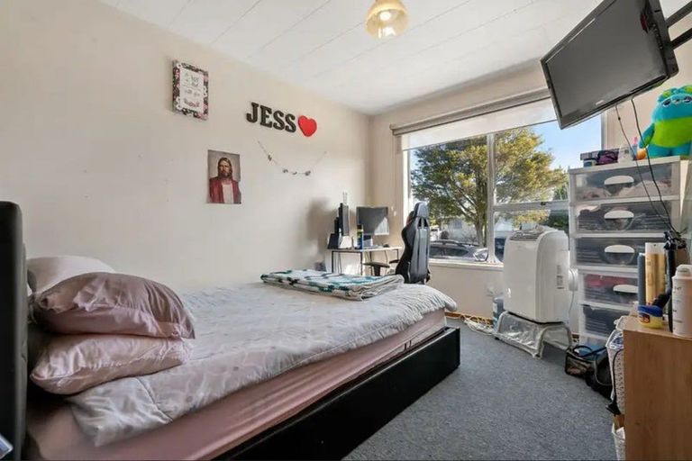 Photo of property in 6 Carbery Place, Manurewa, Auckland, 2102