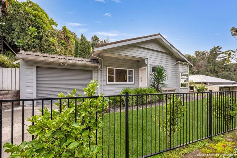 Photo of property in 30 Coote Road, Bluff Hill, Napier, 4110