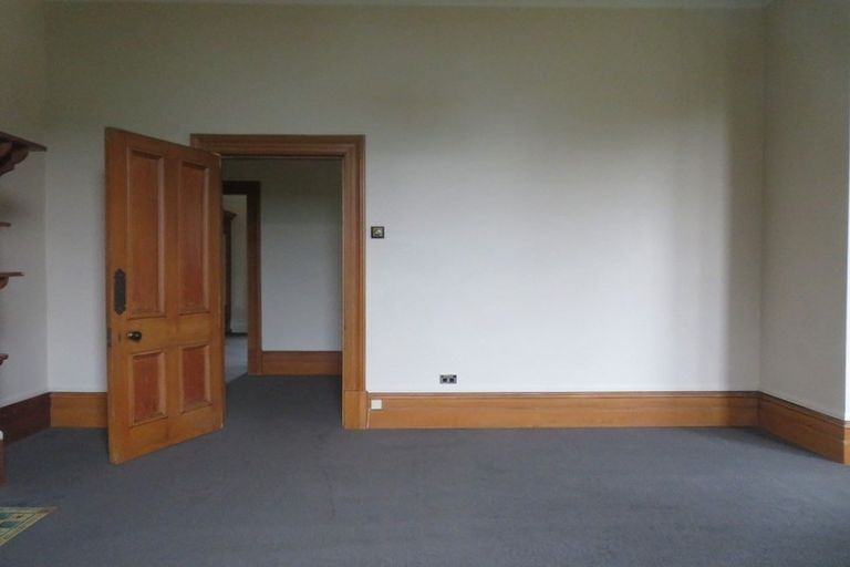 Photo of property in 36 Railway Esplanade, East Gore, Gore, 9710