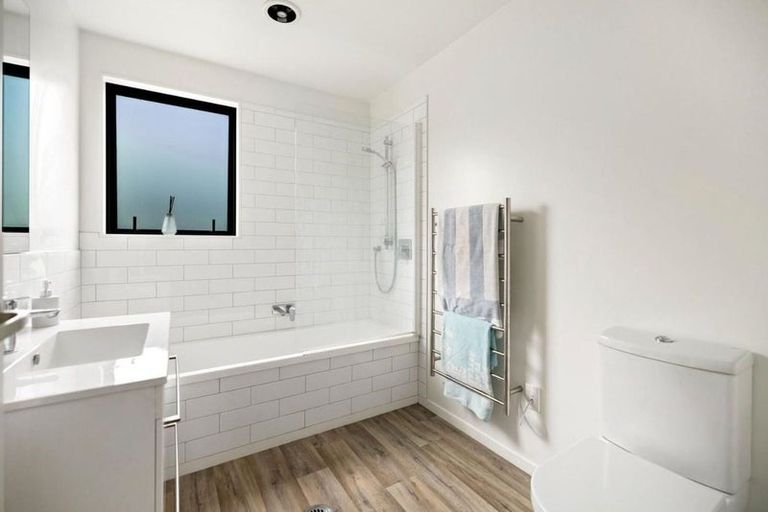 Photo of property in 11 Toni's Terrace, Lower Shotover, Queenstown, 9304