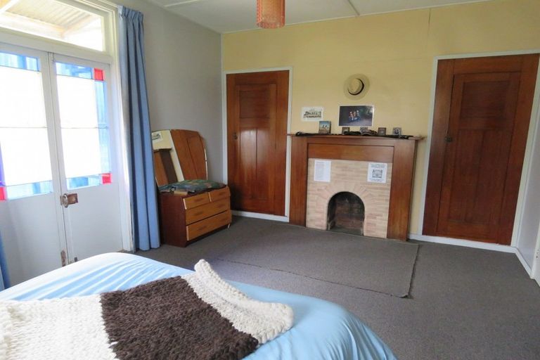 Photo of property in 2c&d Dunn Street, Reefton, 7830