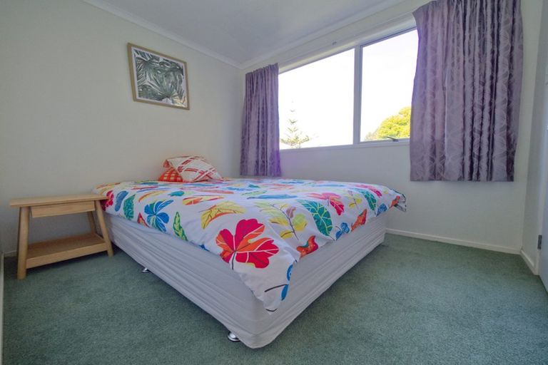 Photo of property in 20 Jayne Place, Torbay, Auckland, 0630