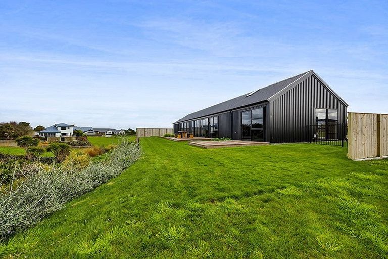 Photo of property in 51a Rata Street, Hawera, 4610