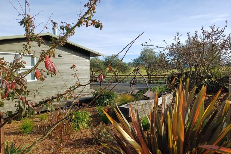 Photo of property in 746 Hurunui Mouth Road, Domett, 7383