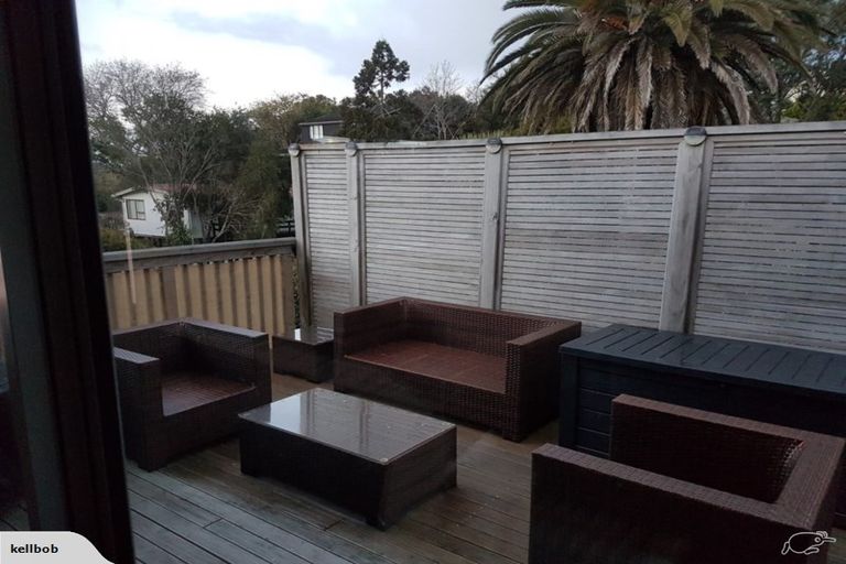 Photo of property in 7b Glenvar Road, Torbay, Auckland, 0630