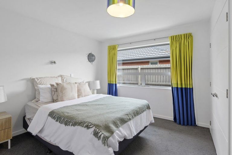 Photo of property in 11 Siding Lane, Prebbleton, 7604