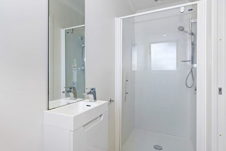 Photo of property in 201u5 Ulster Street, Whitiora, Hamilton, 3200