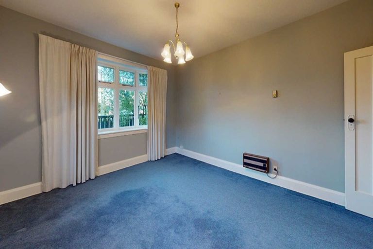 Photo of property in 52 Kilmarnock Street, Riccarton, Christchurch, 8011