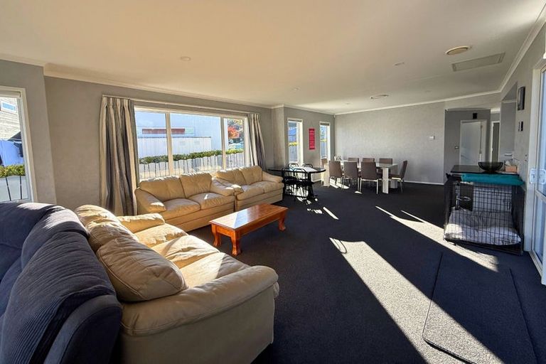 Photo of property in 71 Rata Street, Wanaka, 9305