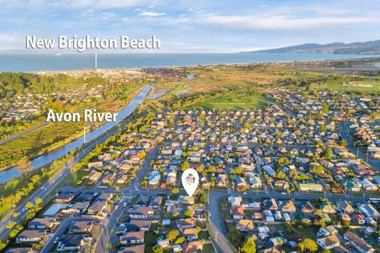 Photo of property in 19 Brockenhurst Street, Aranui, Christchurch, 8061