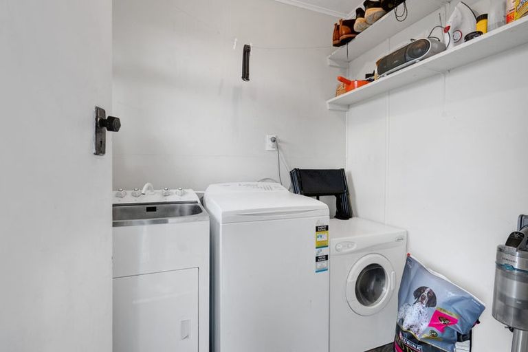 Photo of property in 41 Blagdon Road, Marfell, New Plymouth, 4310