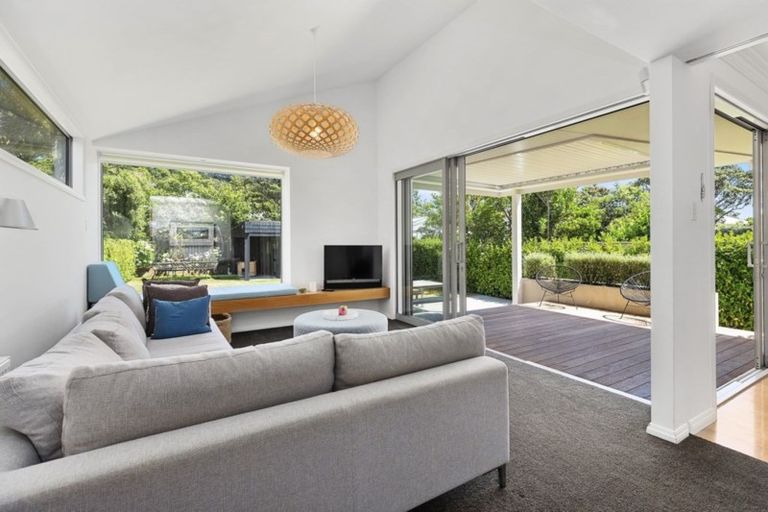 Photo of property in 56 Hector Street, Seatoun, Wellington, 6022