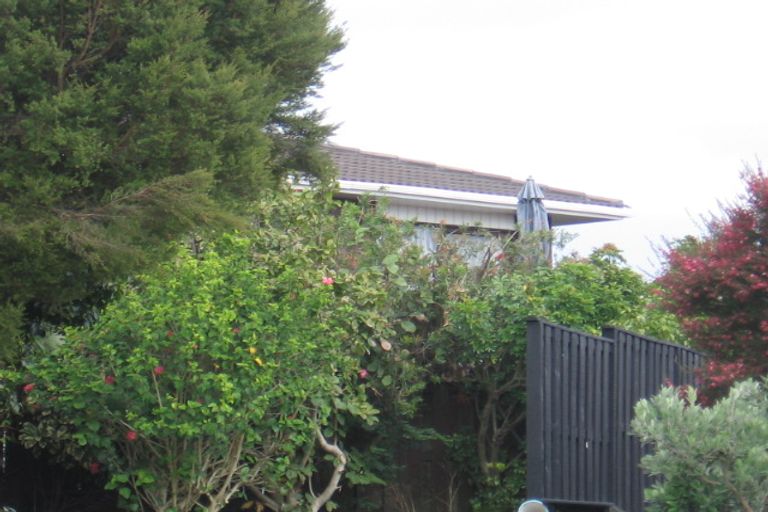 Photo of property in 8 Glenwood Avenue, Birkenhead, Auckland, 0626