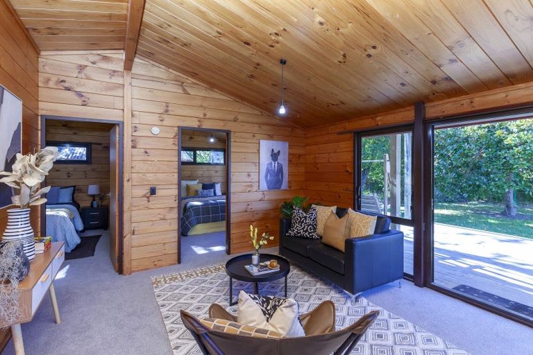 Photo of property in 6 Park Avenue, Waikanae, 5036