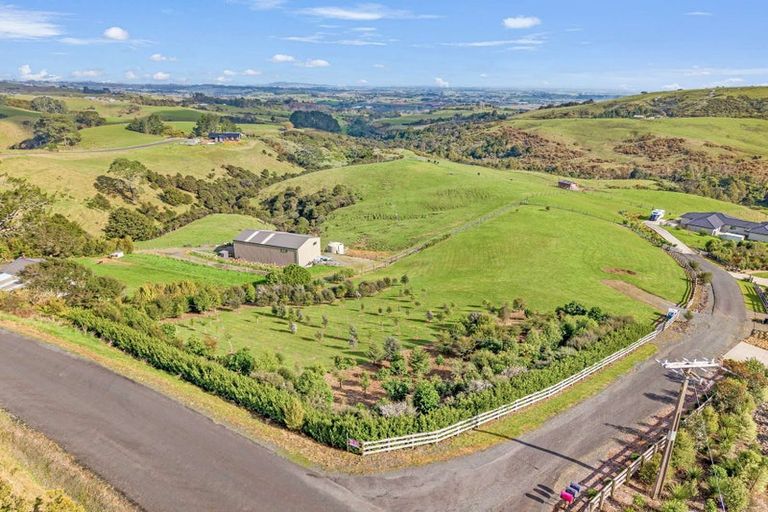 Photo of property in 401 Peach Hill Road, Ramarama, Drury, 2579