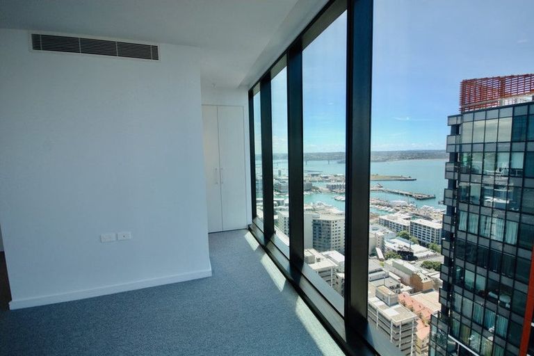 Photo of property in 12 Eric Price Avenue, Takapuna, Auckland, 0620