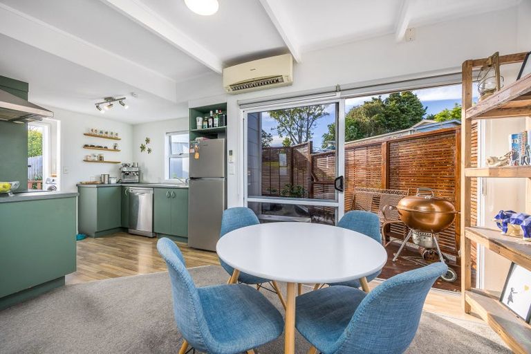 Photo of property in 35 Matai Road, Stanmore Bay, Whangaparaoa, 0932