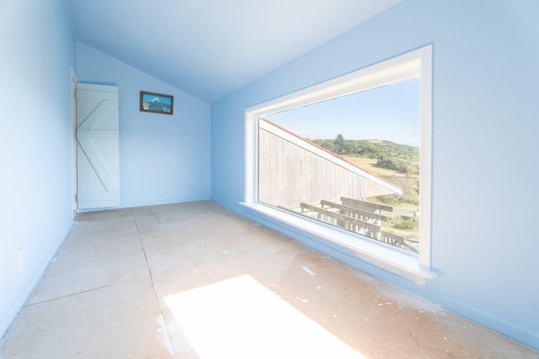 Photo of property in 55 Tireti Road, Titahi Bay, Porirua, 5022