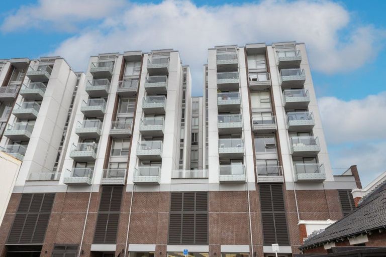 Photo of property in Republic2, 4m/10 Lorne Street, Te Aro, Wellington, 6011