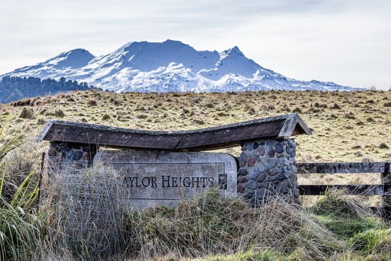 Photo of property in 1 Taylors Road, Ohakune, 4691