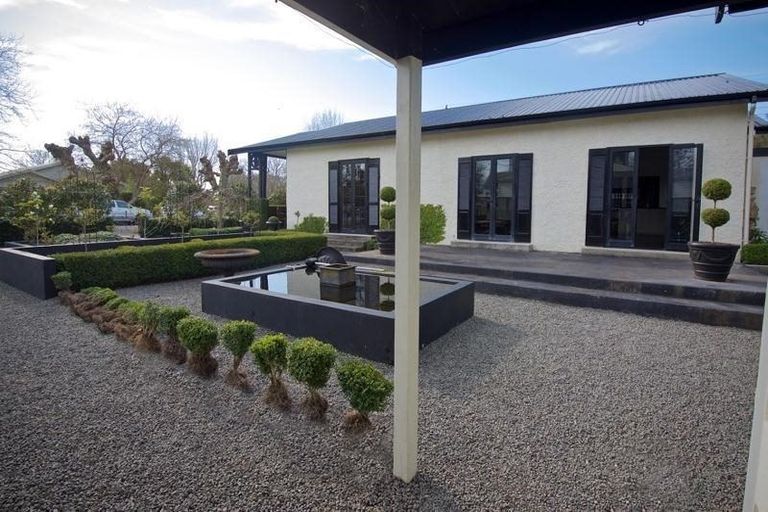 Photo of property in 8 Mcmaster Street, Greytown, 5712