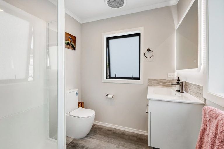 Photo of property in 10b Bass Road, Albany, Auckland, 0632